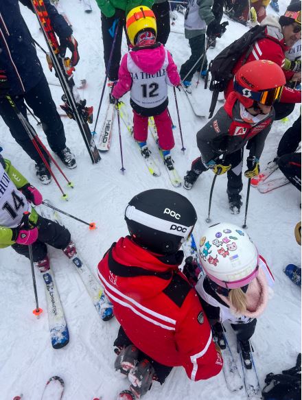 Ski lessons for kids and teens